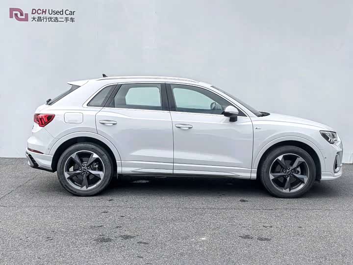 Audi Q3 2024 2024款 35 TFSI 时尚动感型