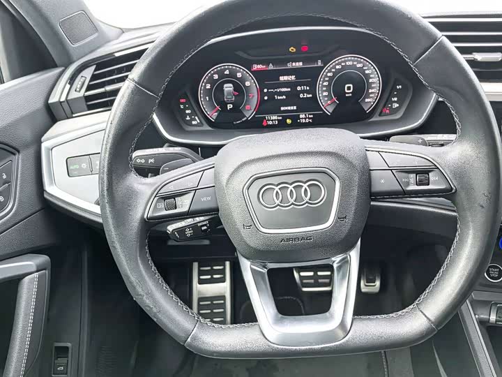 Audi Q3 2024 2024款 35 TFSI 时尚动感型