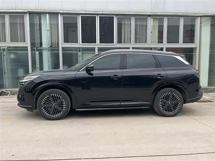 Nissan Pathfinder 2024 2024款 380VC-TURBO 四驱智驾版 6座