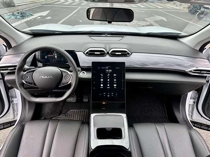 Dongfeng Aeolus Sky EV01 2024 2024款 445km PRO行政版