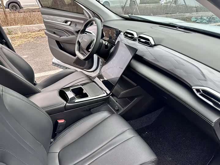 Dongfeng Aeolus Sky EV01 2024 2024款 445km PRO行政版