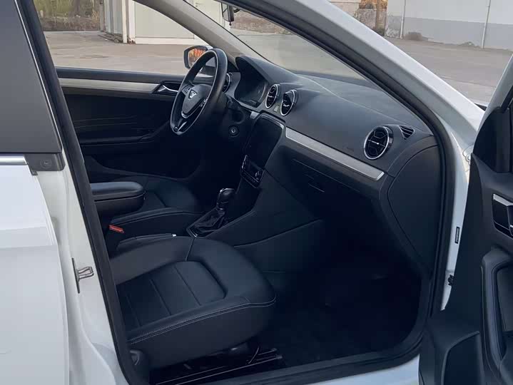 Jetta VA3 2021 2021款 1.5L 自动荣耀版