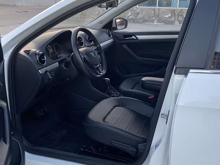 Jetta VA3 2021 2021款 1.5L 自动荣耀版