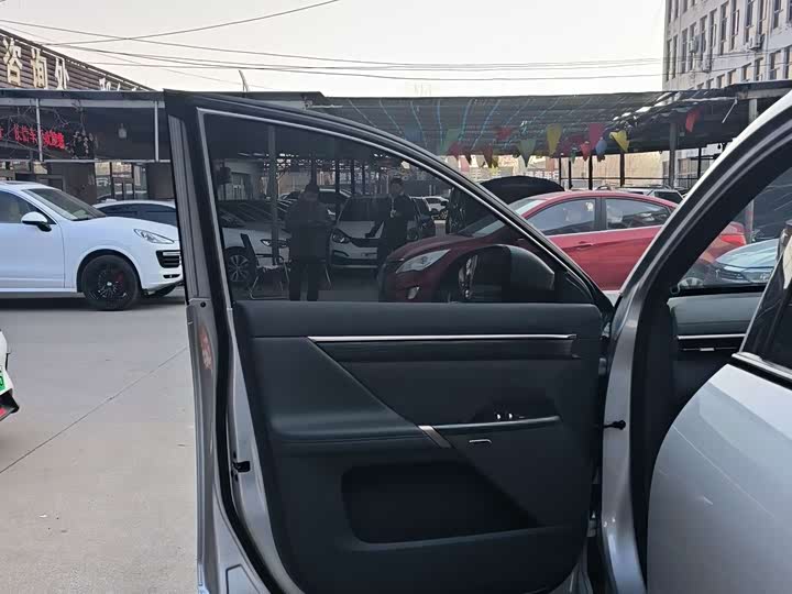 Dongfeng Yipai eπ 008 2025 2025款 210Max如奕版 6座