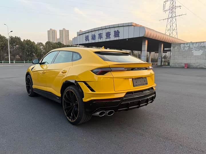 Lamborghini Urus 2023 2023款 4.0T V8 S