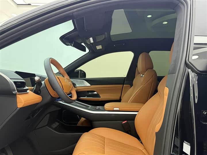 XPeng G9 2025 2025款 725 超长续航 Max