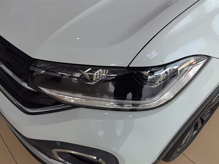 Volkswagen Tacqua 2023 2023款 200TSI DSG 悦智联版