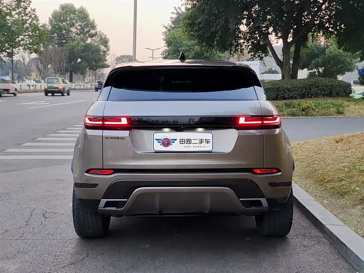 Land Rover Range Rover Evoque L 2024 2024款 揽胜极光L HSE 凝光限定版