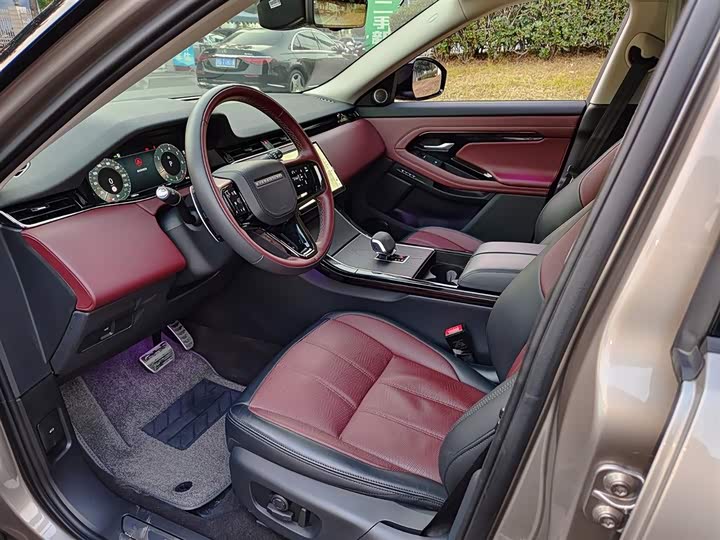 Land Rover Range Rover Evoque L 2024 2024款 揽胜极光L HSE 凝光限定版