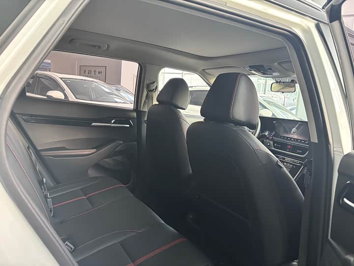 Kia KX3 2021 2021款 1.5L CVT全能版