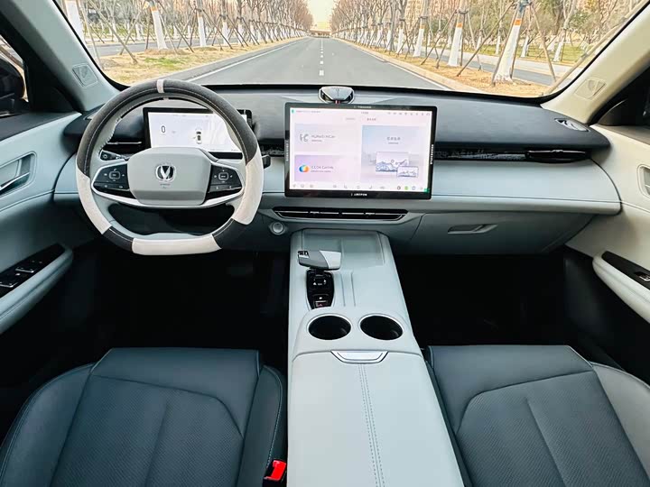 Changan UNI-Z 2025 2025款 1.5T 尊贵型