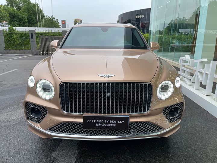 Bentley Bentayga 2024 2024款 4.0T V8 长轴距雅度版