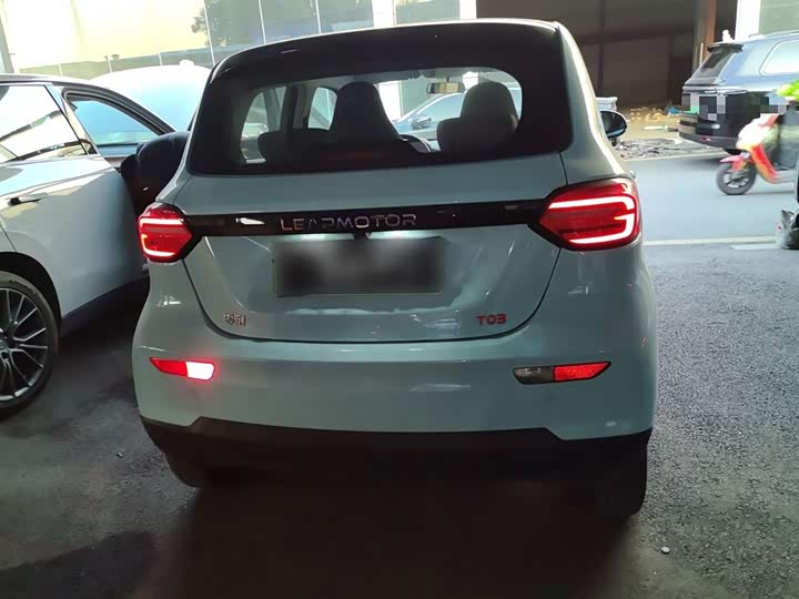 Leapmotor T03 2025 2025款 403舒享版