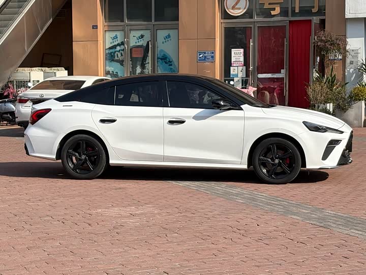 MG Motor 5 Scorpio 2022 2022款 1.5T 豪华版