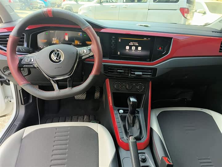 Volkswagen Polo 2023 2023款 改款 Plus 1.5L 自动炫彩科技版