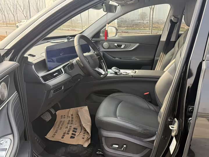 Chery Tiggo 8 Pro 2025 2025款 290T 两驱豪华版