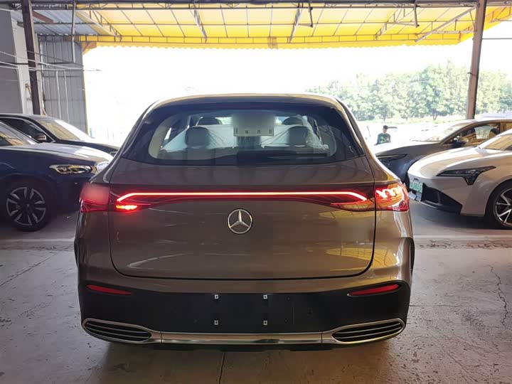 Mercedes-Benz EQE SUV 2023 2023款 350 4MATIC 豪华版