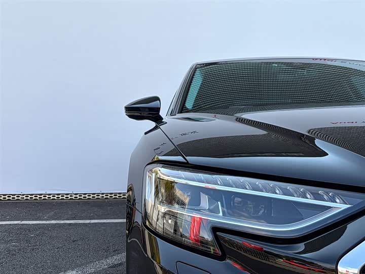 Audi A8 2025 2025款 A8L 50 TFSI quattro 臻选型