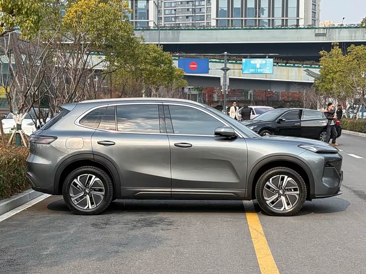 Geely Galaxy Starship 7 2025 2025款 120km 探索+版