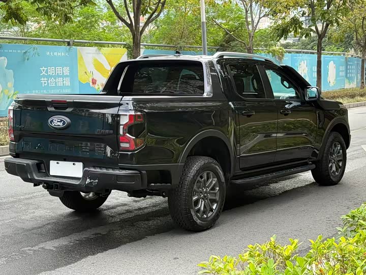 Ford Ranger 2023 2023款 野地四驱自动版 汽油