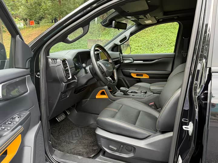 Ford Ranger 2023 2023款 野地四驱自动版 汽油