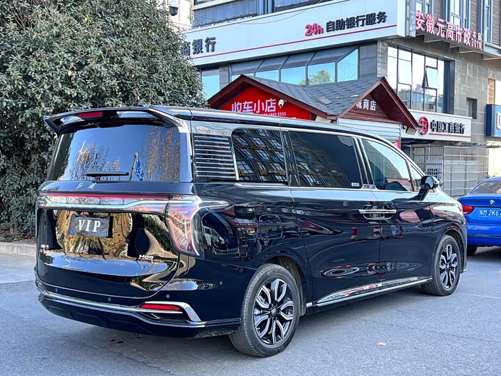 Hongqi HQ9 2023 2023款 2.0T 智联旗畅版