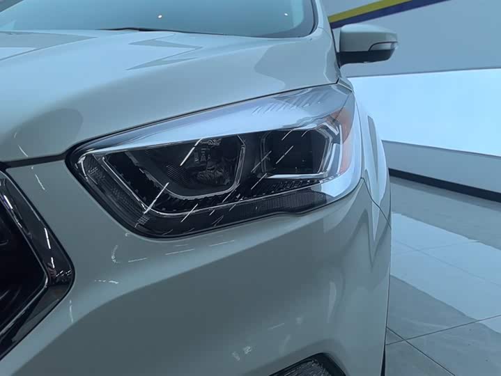 Ford Escape (Kuga) 2019 2019款 EcoBoost 180 两驱铂翼型 国VI