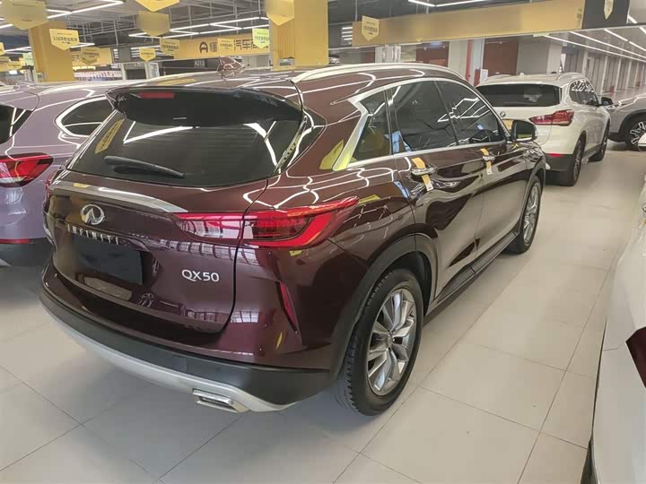 Infiniti QX50 2020 2020款 改款 2.0T 两驱时尚版