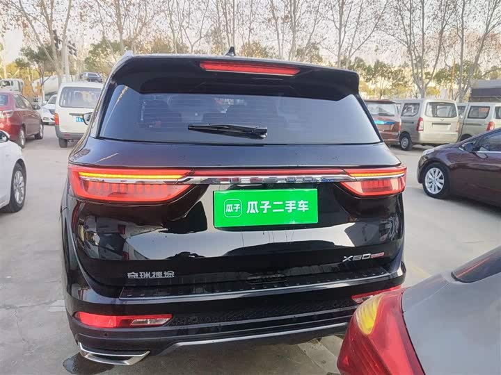 Jetour X90 Plus 2023 2023款 改款 1.6TD DCT别墅 7座