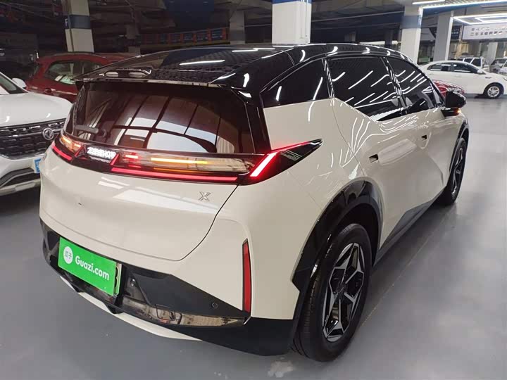 Zeekr X 2025 2025款 五座后驱版