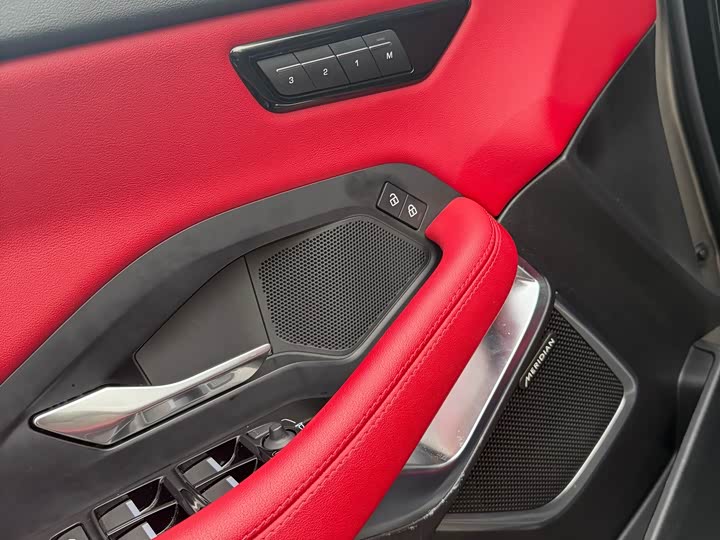 Jaguar E-Pace 2024 2024款 进取运动版 R-DYNAMIC S