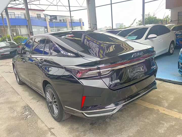 Dongfeng Aeolus Yixuan Max 2022 2022款 1.5T 超帅潮爸版
