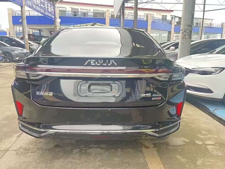 Dongfeng Aeolus Yixuan Max 2022 2022款 1.5T 超帅潮爸版