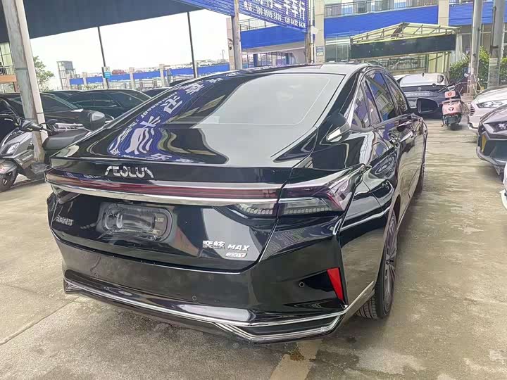 Dongfeng Aeolus Yixuan Max 2022 2022款 1.5T 超帅潮爸版