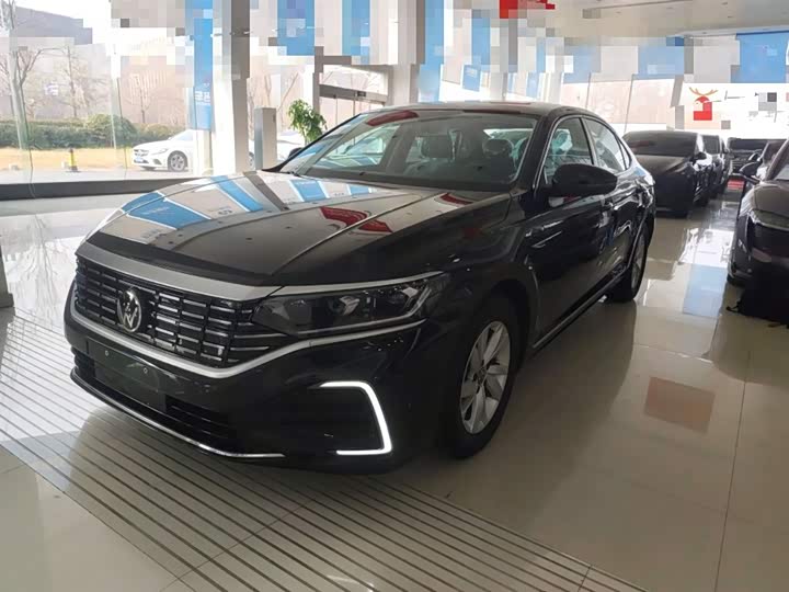Volkswagen Passat Hybrid 2025 2025款 430PHEV 混动商务版