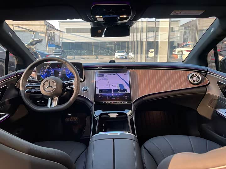 Mercedes-Benz EQE 2025 2025款 500 4MATIC 先锋版