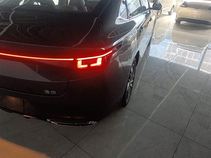 Changan Eado EV 2025 2025款 智慧新蓝鲸 145KM 战舰版