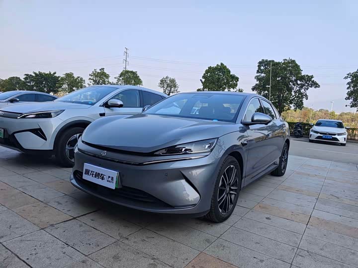 2025 BYD Qin L