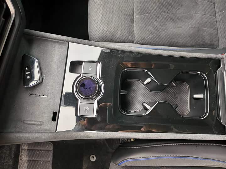 Volkswagen Tiguan L Pro 2024 2024款 PRO 380TSI 四驱R-Line智尊版