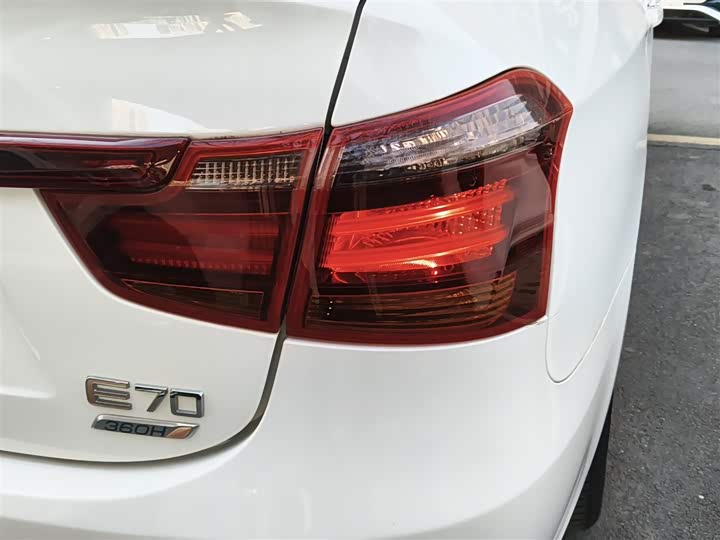 Dongfeng Aeolus E70 2023 2023款 360H 换电版