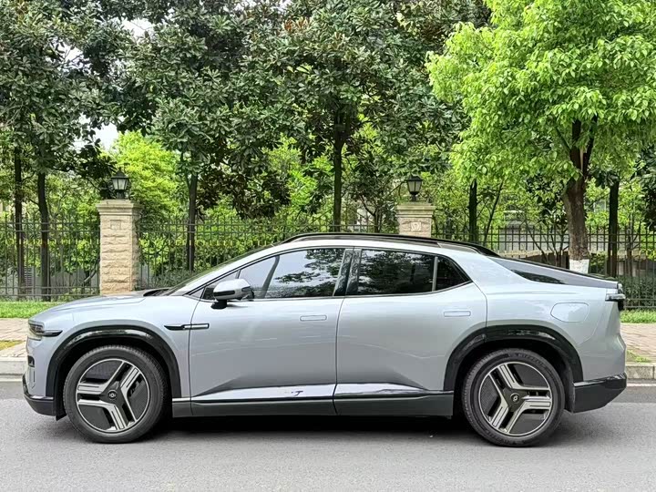 Changan Qiyuan (Nevo) E07 2025 2025款 纯电 四驱 90kWh Ultra高性能版