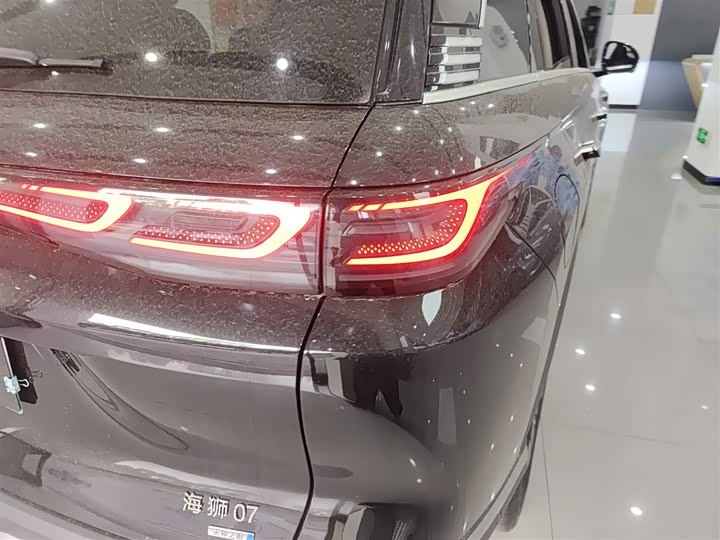 BYD Sea Lion 07 DM-i Hybrid 2025 2025款 150 领航+版