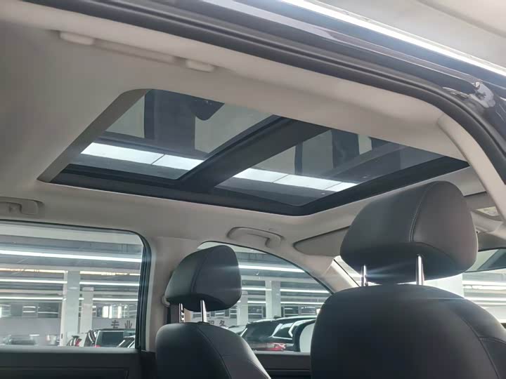 Honda Breeze 2025 2025款 240TURBO 两驱豪华版 5座