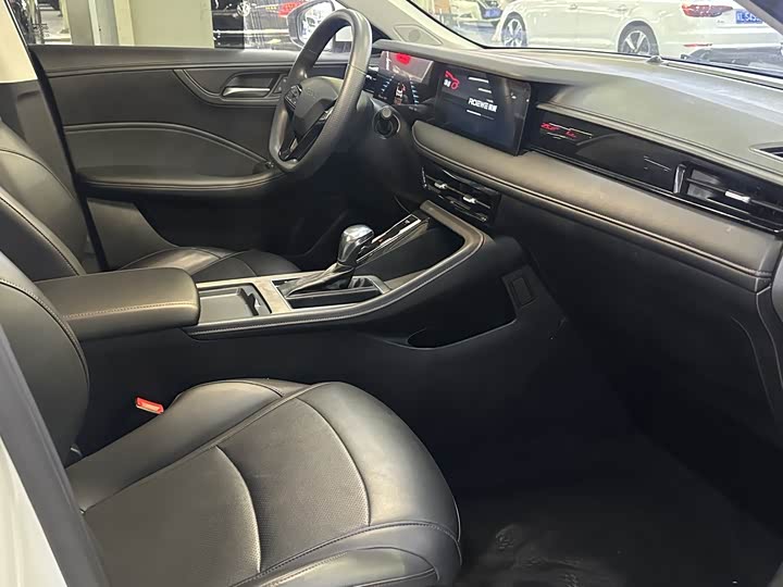 Roewe i5 2023 2023款 1.5L CVT豪华版