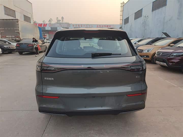 Geely Galaxy E5 2024 2024款 440km 启航版