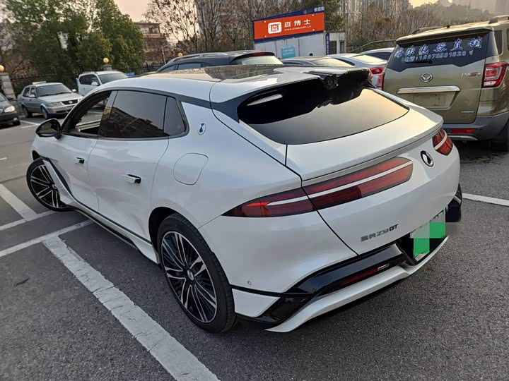 Denza Z9GT 2024 2024款 1100四驱Ultra版