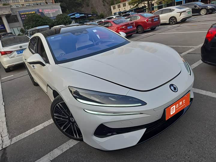 Denza Z9GT 2024 2024款 1100四驱Ultra版