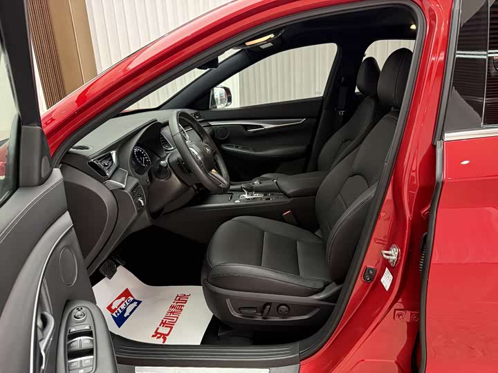 Infiniti QX55 2022 2022款 2.0T 四驱耀动版