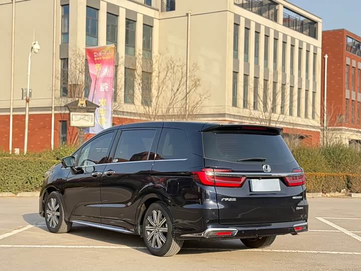 Honda Odyssey 2024 2024款 2.0L e:HEV 锐·智享版