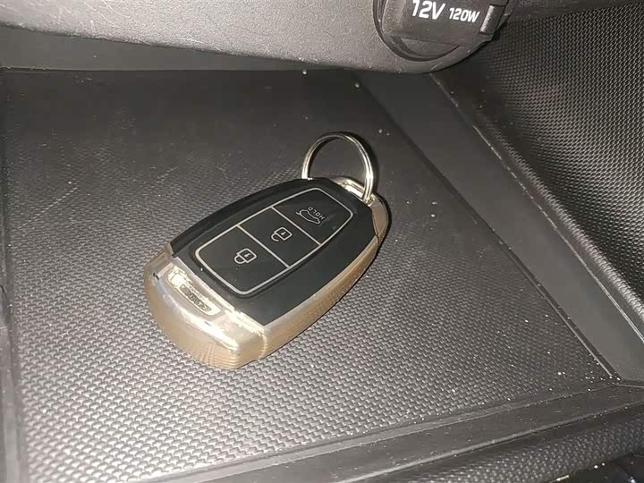 Hyundai Elantra N line 2023 2023款 1.5L CVT GLX精英版